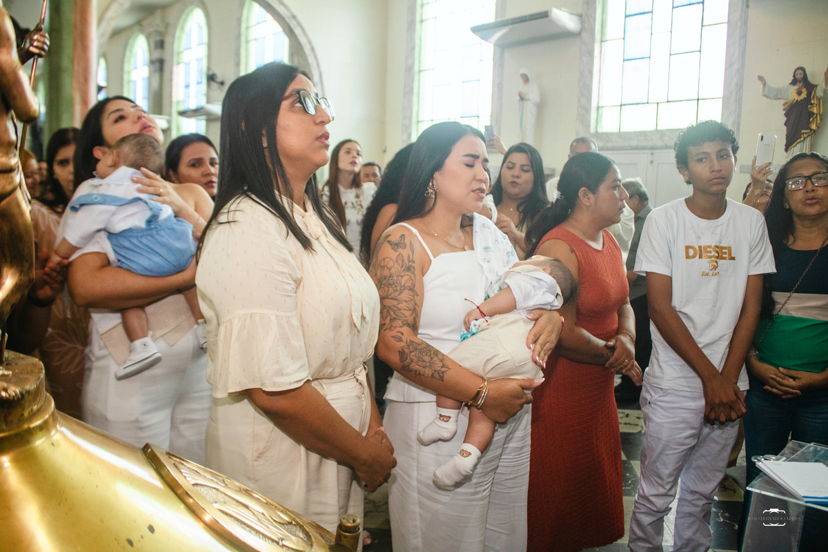 Fotógrafo de Batizado Católico em Manaus | Bernardo Oliveira Fotografia