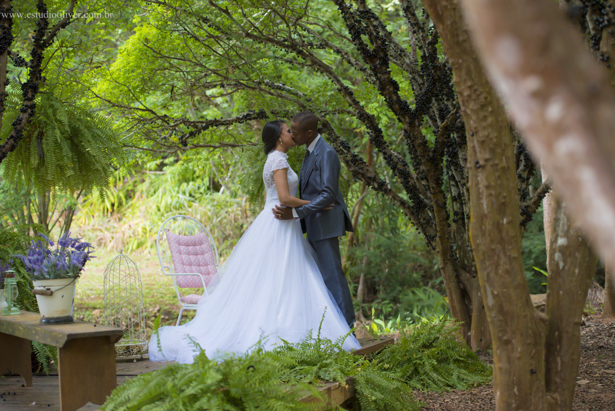 pós casamento, fotos romântica,  estudio oliver, studio oliver, fotografos de belo horizonte, fotografo em bh, estudio em bh, estudio em belo horizonte,  ensaio de casal, fotos pós de casamento, fotografo em caete, vestido de noiva,  v
