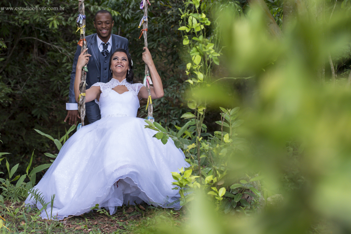 pós casamento, fotos romântica,  estudio oliver, studio oliver, fotografos de belo horizonte, fotografo em bh, estudio em bh, estudio em belo horizonte,  ensaio de casal, fotos pós de casamento, fotografo em caete, vestido de noiva,  v