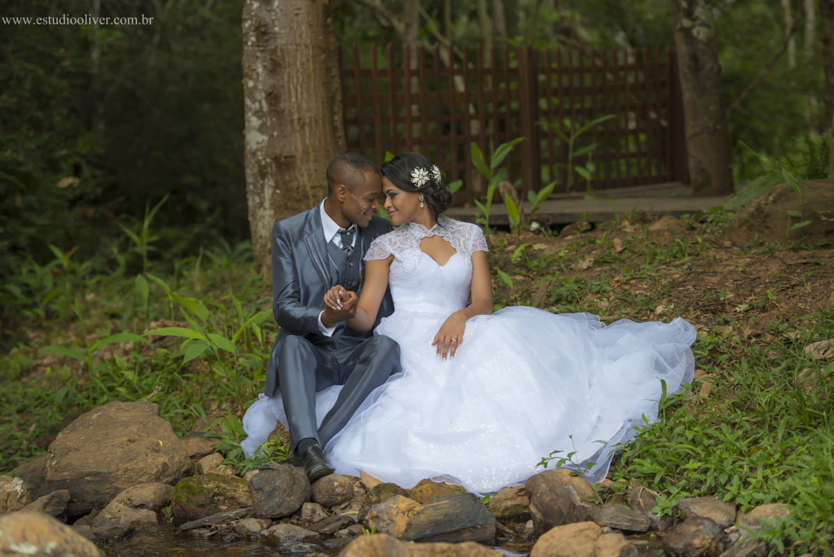 pós casamento, fotos romântica,  estudio oliver, studio oliver, fotografos de belo horizonte, fotografo em bh, estudio em bh, estudio em belo horizonte,  ensaio de casal, fotos pós de casamento, fotografo em caete, vestido de noiva,  v