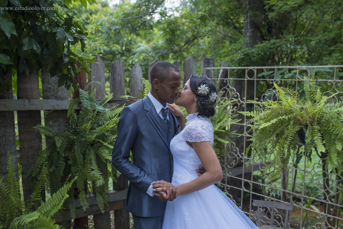 pós casamento, fotos romântica,  estudio oliver, studio oliver, fotografos de belo horizonte, fotografo em bh, estudio em bh, estudio em belo horizonte,  ensaio de casal, fotos pós de casamento, fotografo em caete, vestido de noiva,  v
