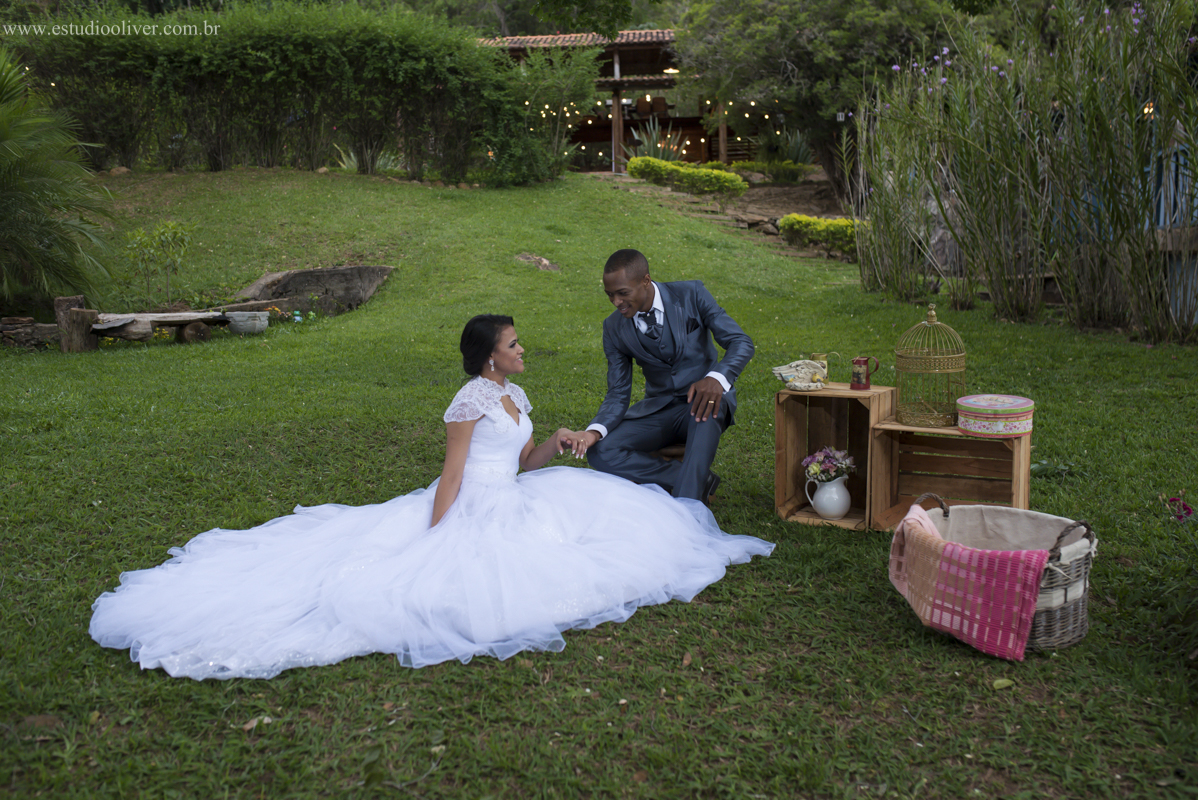 pós casamento, fotos romântica,  estudio oliver, studio oliver, fotografos de belo horizonte, fotografo em bh, estudio em bh, estudio em belo horizonte,  ensaio de casal, fotos pós de casamento, fotografo em caete, vestido de noiva,  v