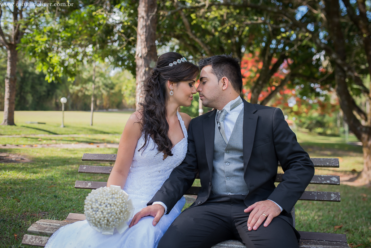 pós casamento, fotos romantica,  estudio oliver, studio oliver, fotografos de belo horizonte, fotografo em bh, estudio em bh, estudio em belo horizonte,  ensaio de casal, fotos pós de casamento, fotografo em betim, vestido de noiva,  vestido