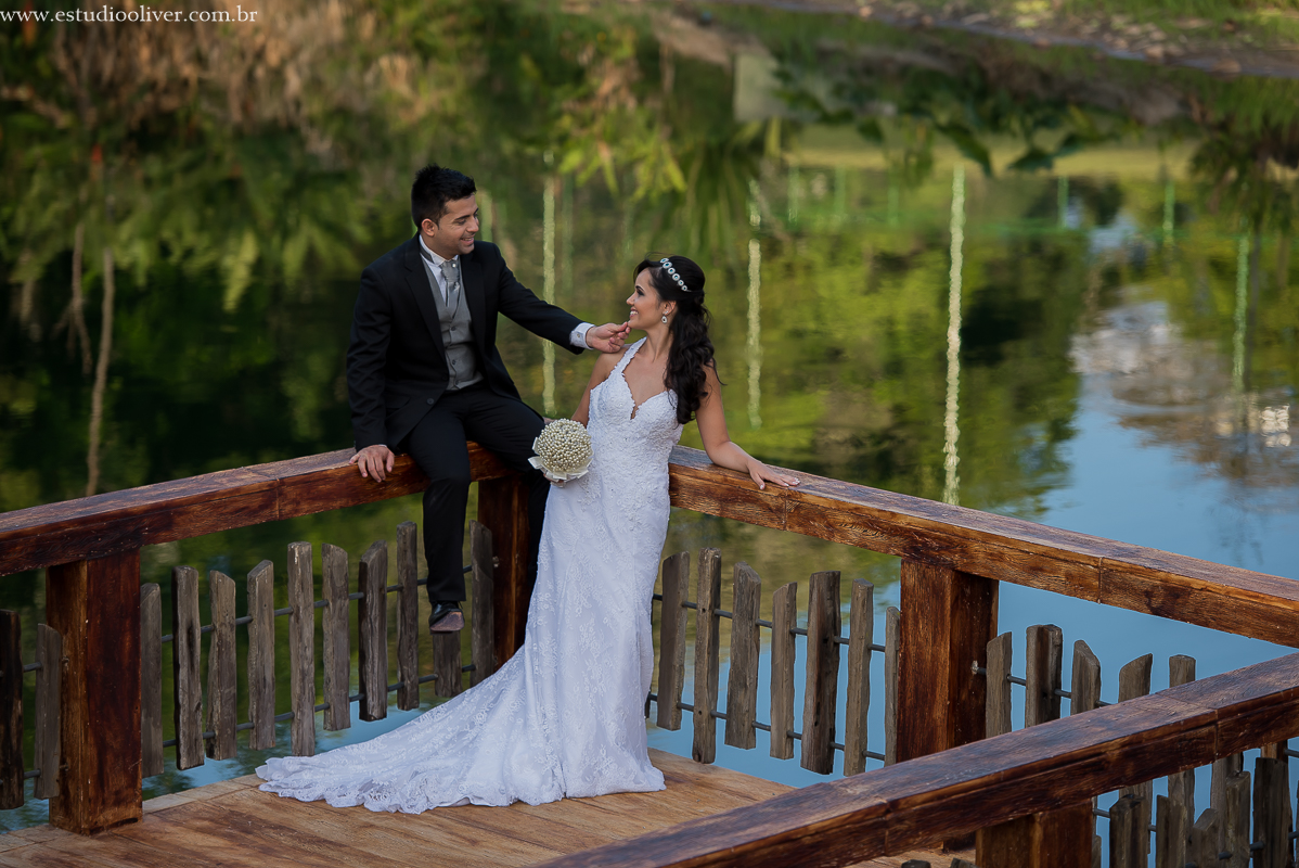 pós casamento, fotos romantica,  estudio oliver, studio oliver, fotografos de belo horizonte, fotografo em bh, estudio em bh, estudio em belo horizonte,  ensaio de casal, fotos pós de casamento, fotografo em betim, vestido de noiva,  vestido