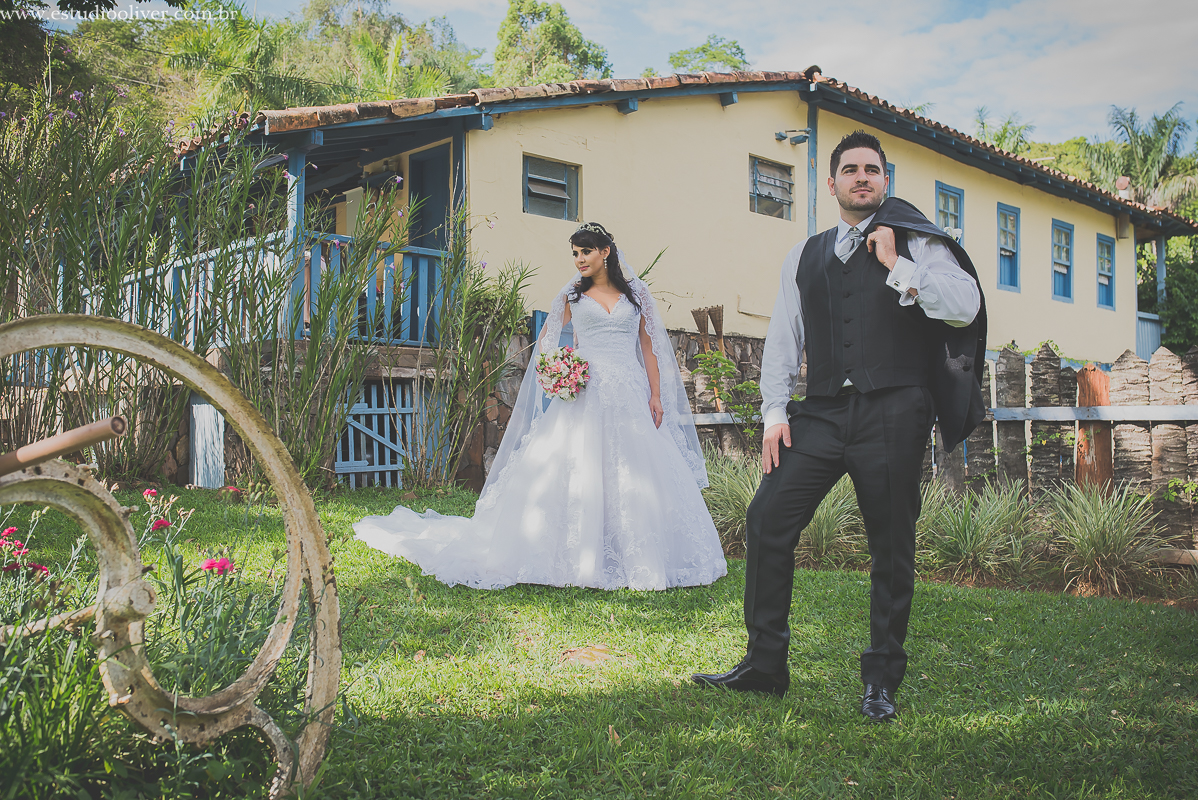 pós casamento,  fotos de pós casamento, fotos romântica, ,  buque lilas, buquelindo, vestido de noiva,  fotografia de noivos, fotos de noivas, fotografo criativo, ensaio pós casamento,  fotos vintage,  joão paulo oliver, 