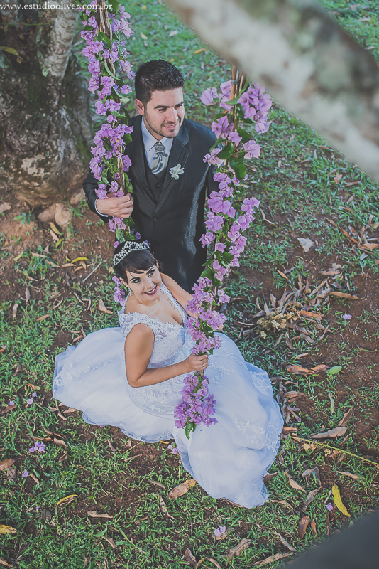 pós casamento,  fotos de pós casamento, fotos romântica, ,  buque lilas, buquelindo, vestido de noiva,  fotografia de noivos, fotos de noivas, fotografo criativo, ensaio pós casamento,  fotos vintage,  joão paulo oliver, 