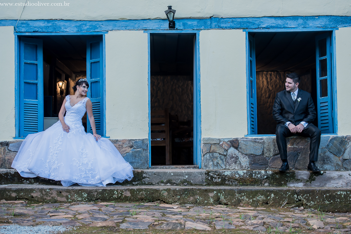 pós casamento,  fotos de pós casamento, fotos romântica, ,  buque lilas, buquelindo, vestido de noiva,  fotografia de noivos, fotos de noivas, fotografo criativo, ensaio pós casamento,  fotos vintage,  joão paulo oliver, 