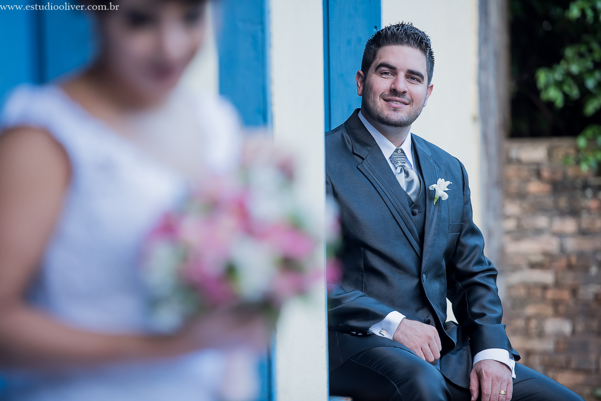 pós casamento,  fotos de pós casamento, fotos romântica, ,  buque lilas, buquelindo, vestido de noiva,  fotografia de noivos, fotos de noivas, fotografo criativo, ensaio pós casamento,  fotos vintage,  joão paulo oliver, 
