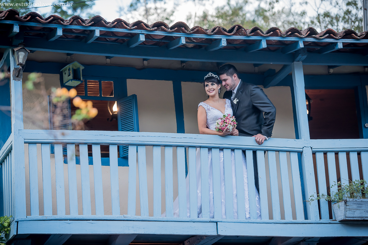 pós casamento,  fotos de pós casamento, fotos romântica, ,  buque lilas, buquelindo, vestido de noiva,  fotografia de noivos, fotos de noivas, fotografo criativo, ensaio pós casamento,  fotos vintage,  joão paulo oliver, 