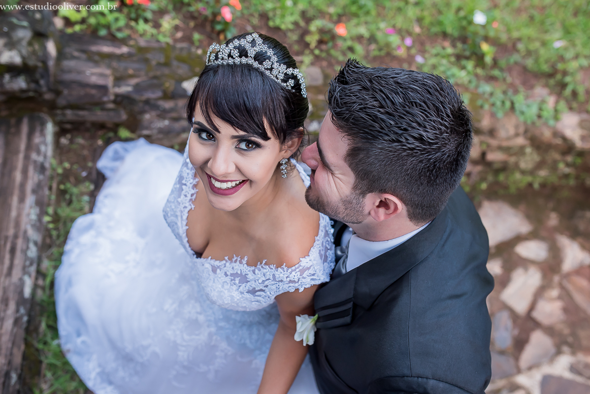 pós casamento,  fotos de pós casamento, fotos romântica, ,  buque lilas, buquelindo, vestido de noiva,  fotografia de noivos, fotos de noivas, fotografo criativo, ensaio pós casamento,  fotos vintage,  joão paulo oliver, 