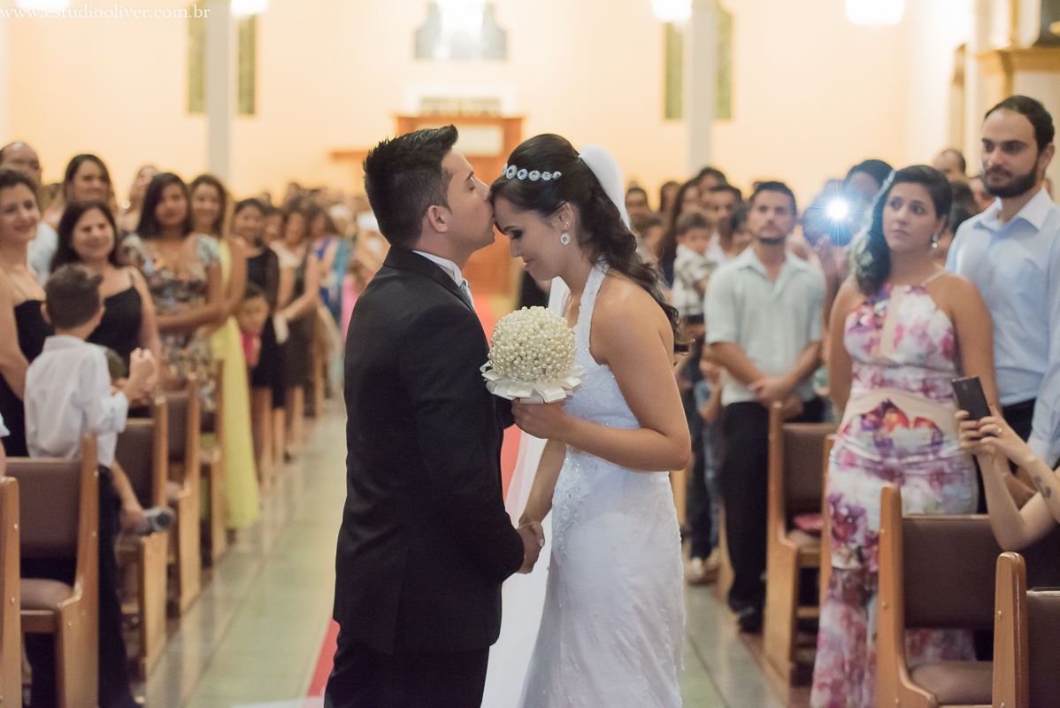 Igreja São Sebastião, casamento na igreja São Sebastião no barro preto,   vestido de noiva, fotografo de belo horizonte, o melhor fotografo de bh, os melhores fotografo de belo horizonte, estudio fotografico em belo horizonte, 