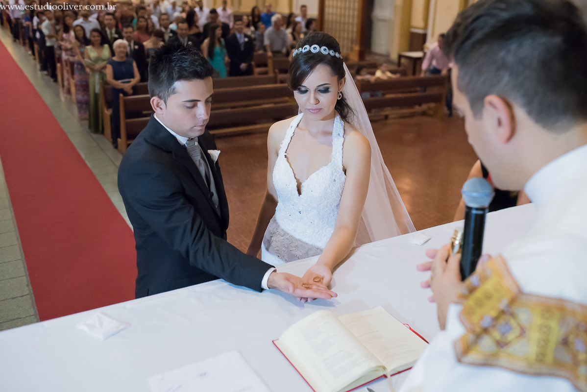Igreja São Sebastião, casamento na igreja São Sebastião no barro preto,   vestido de noiva, fotografo de belo horizonte, o melhor fotografo de bh, os melhores fotografo de belo horizonte, estudio fotografico em belo horizonte, 