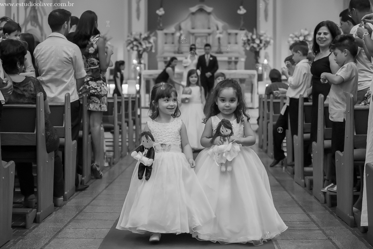 Igreja São Sebastião, casamento na igreja São Sebastião no barro preto,   vestido de noiva, fotografo de belo horizonte, o melhor fotografo de bh, os melhores fotografo de belo horizonte, estudio fotografico em belo horizonte, 