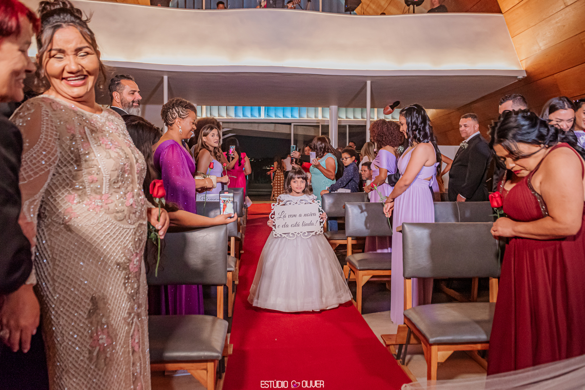 igrejinha pampulha,belo horizonte, estudio oliver, casamento  , noiva , vestido de noiva igrejinha pampulha,belo horizonte, estudio oliver, casamento  , noiva , vestido de noiva 