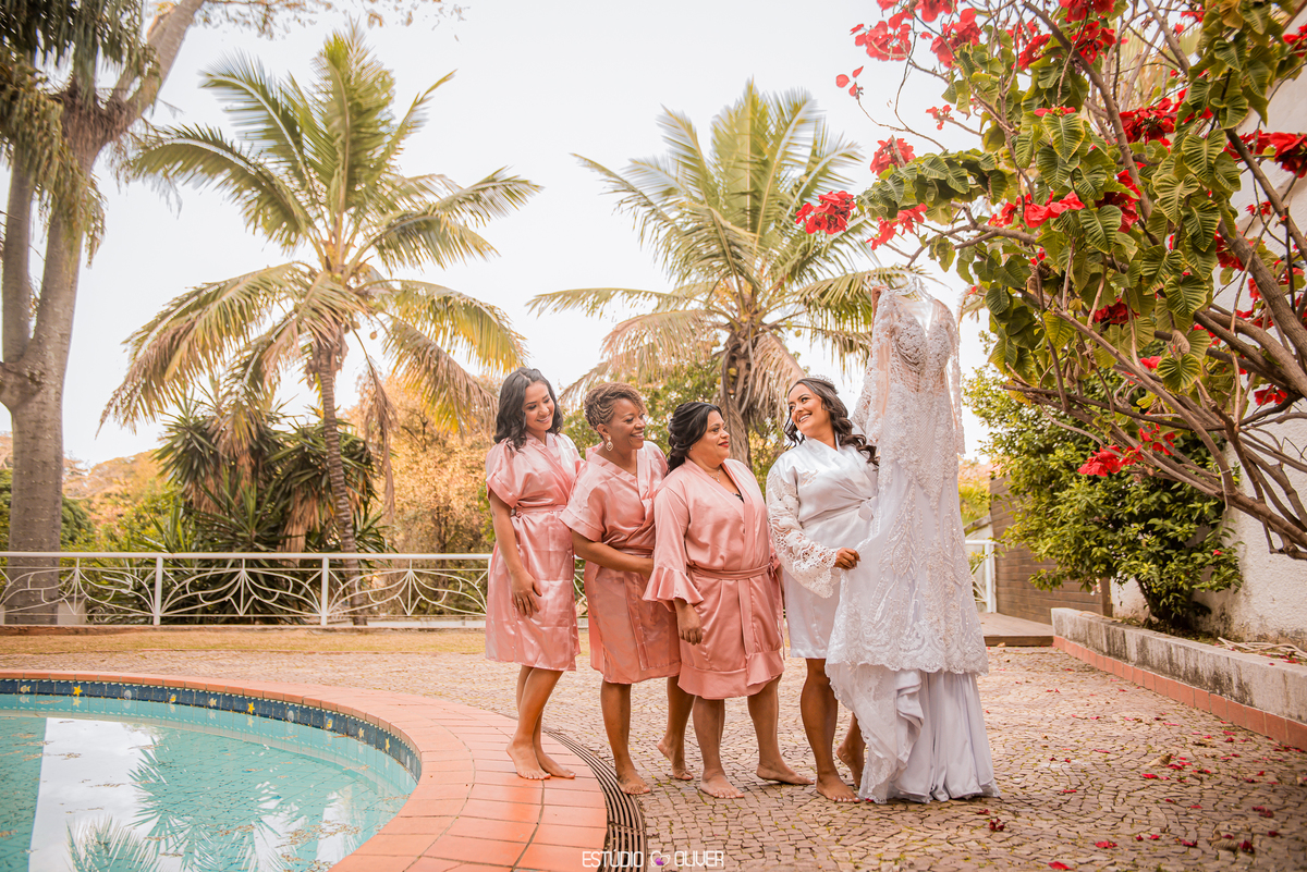 igrejinha pampulha,belo horizonte, estudio oliver, casamento  , noiva , vestido de noiva 