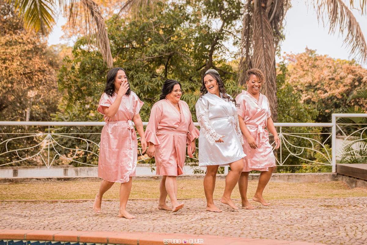 igrejinha pampulha,belo horizonte, estudio oliver, casamento  , noiva , vestido de noiva 