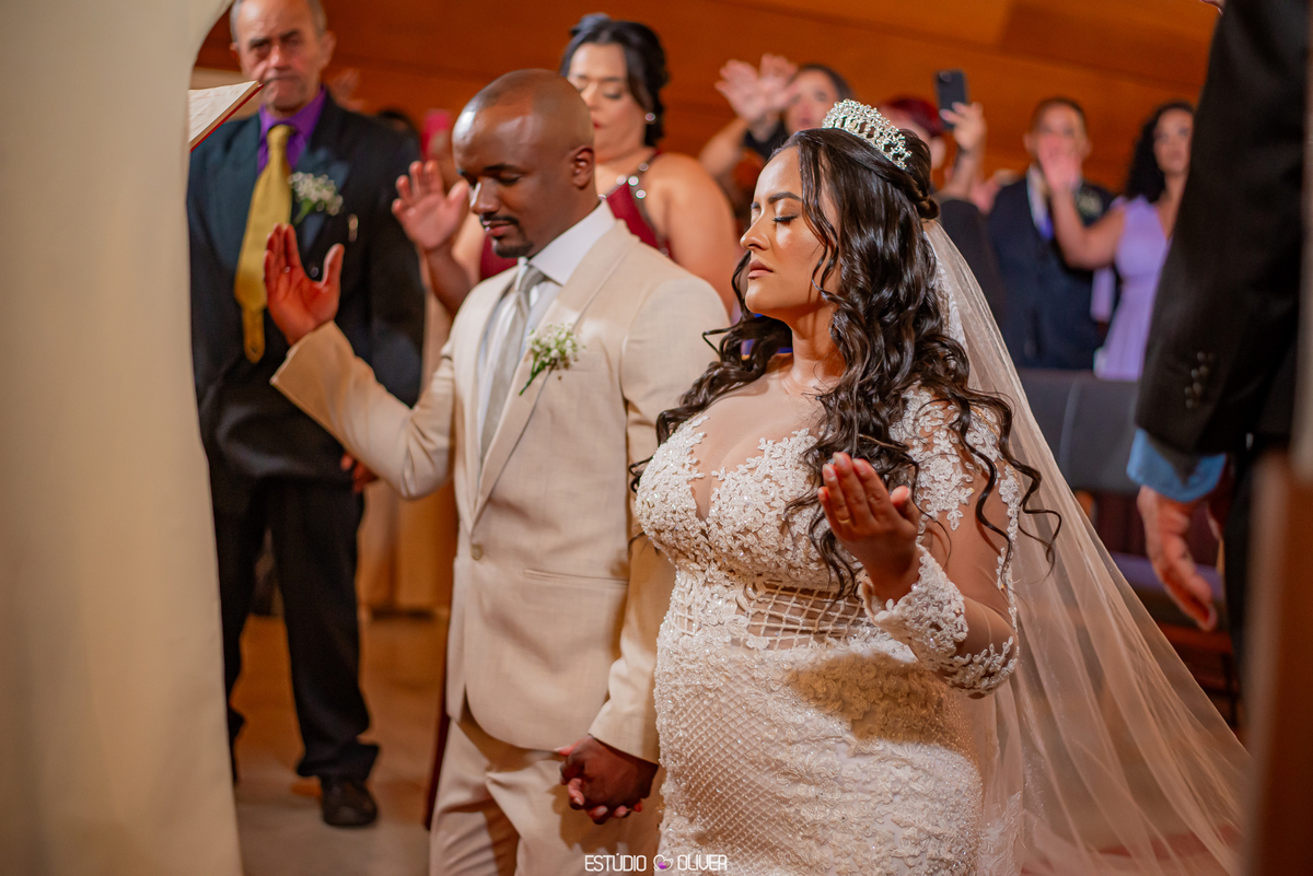 igrejinha pampulha,belo horizonte, estudio oliver, casamento  , noiva , vestido de noiva 