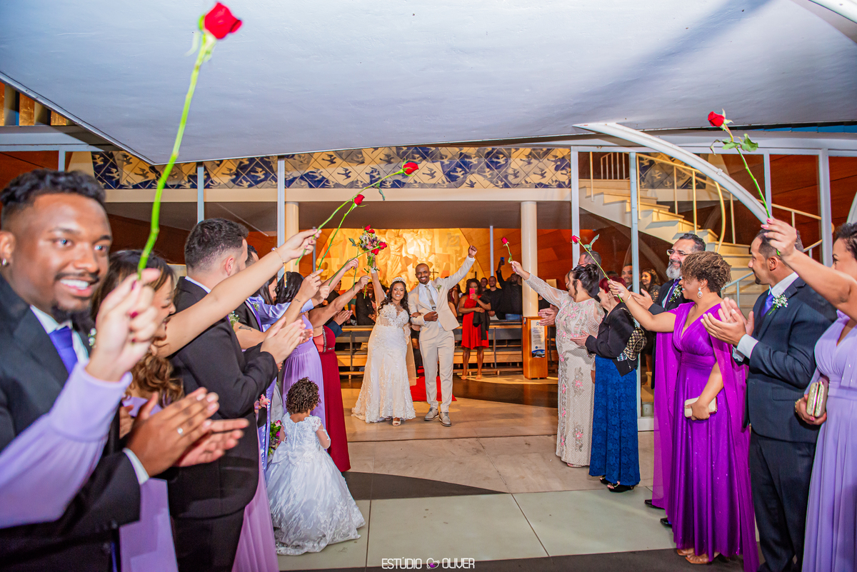 igrejinha pampulha,belo horizonte, estudio oliver, casamento  , noiva , vestido de noiva 