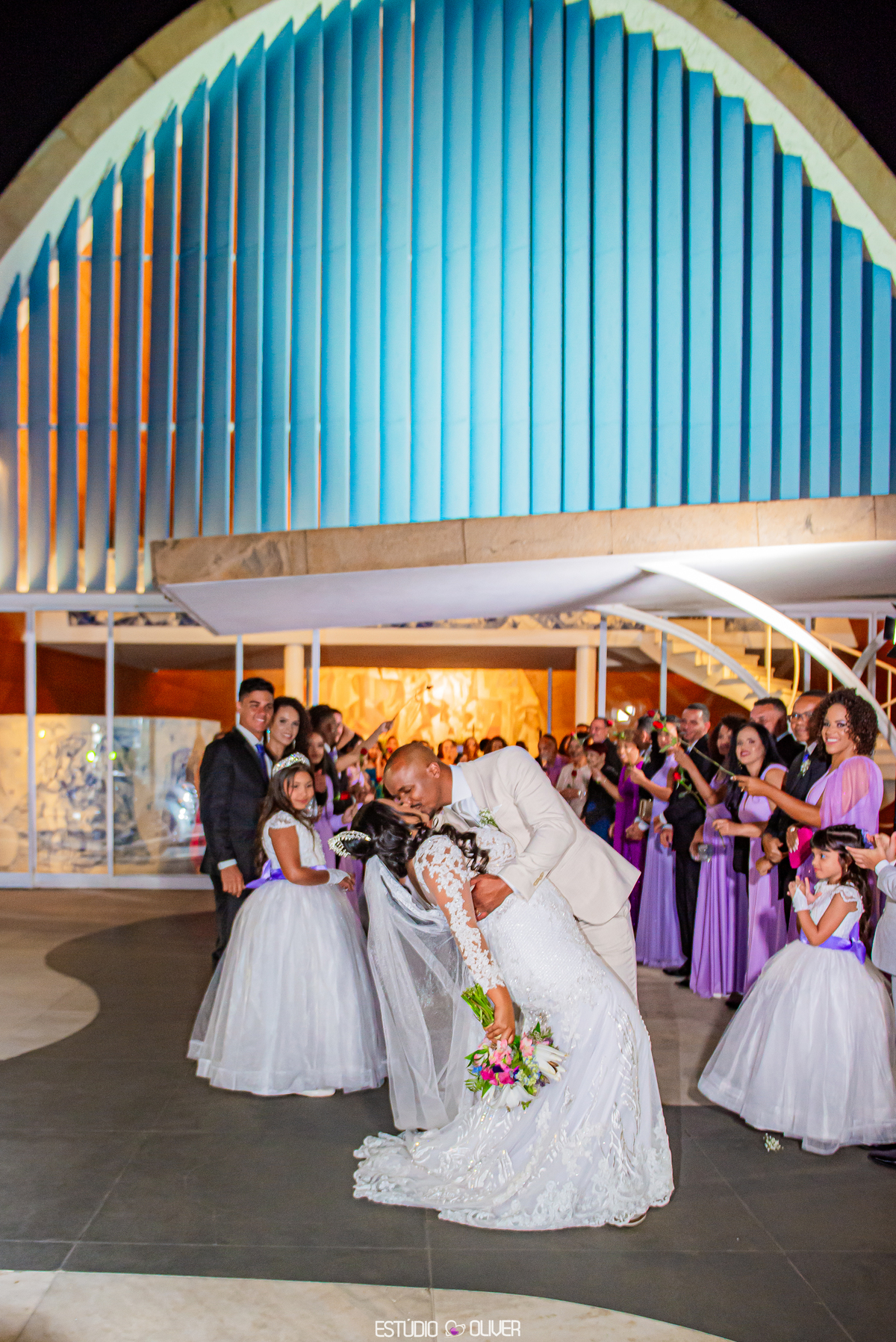 igrejinha pampulha,belo horizonte, estudio oliver, casamento  , noiva , vestido de noiva 