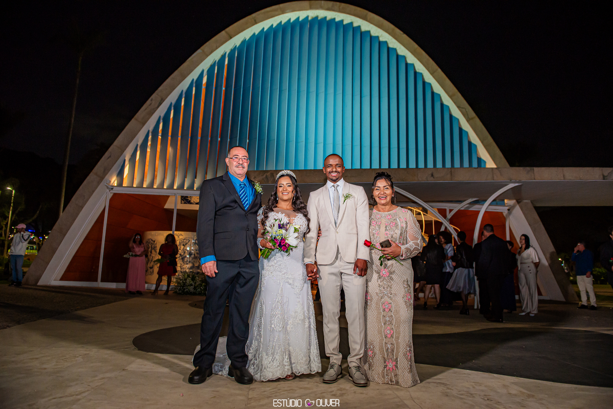 igrejinha pampulha,belo horizonte, estudio oliver, casamento  , noiva , vestido de noiva 