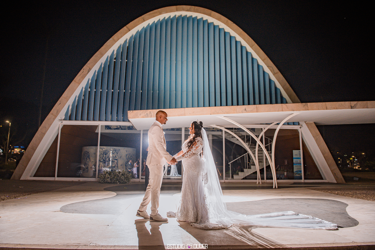 igrejinha pampulha,belo horizonte, estudio oliver, casamento  , noiva , vestido de noiva 