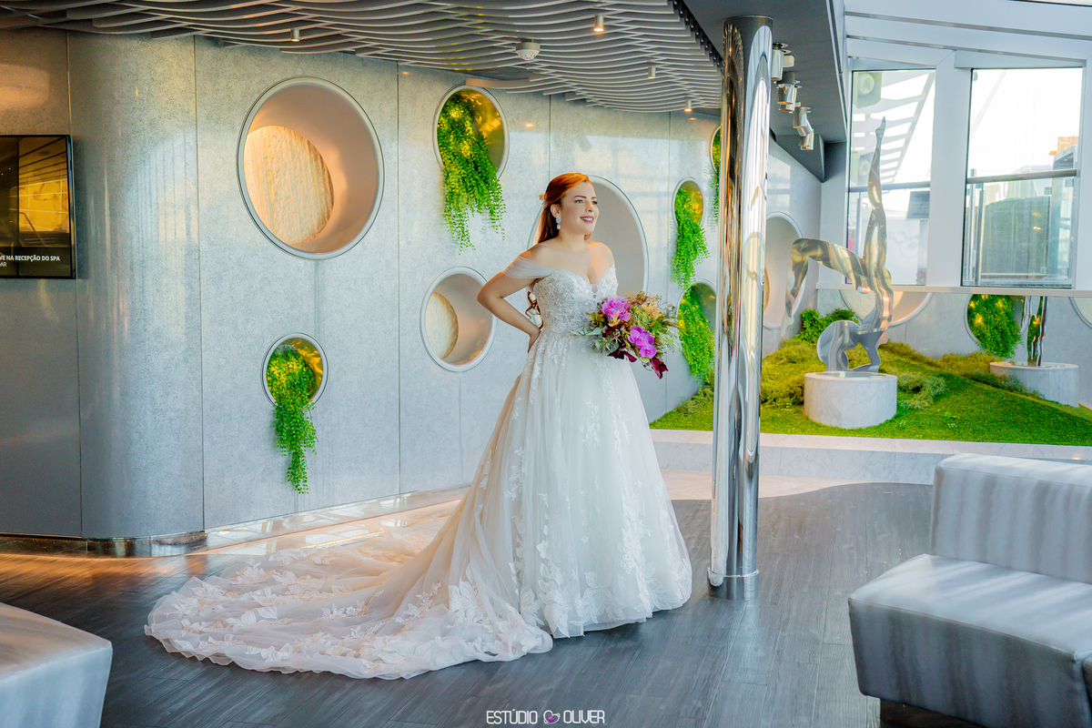 CAAMENTOEMALTOMAR , CASAMENTONOMAR, MSC , MSC PRECIOZA , MSC PREZIOSA , MSC CRUZEIROS , CRUZEIRO , VESTIDODENOIVA, NOIVANOCRUZEIRO, ESTUDIOOLIVER