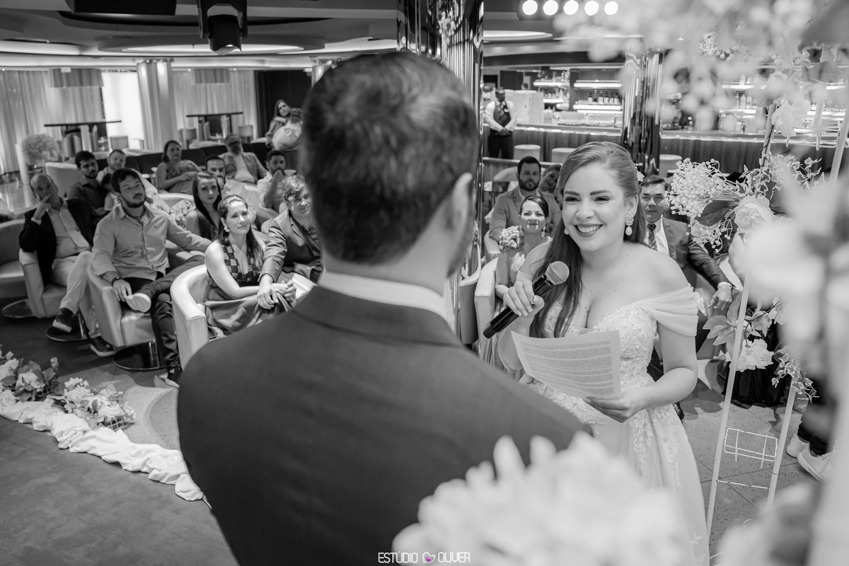 CAAMENTOEMALTOMAR , CASAMENTONOMAR, MSC , MSC PRECIOZA , MSC PREZIOSA , MSC CRUZEIROS , CRUZEIRO , VESTIDODENOIVA, NOIVANOCRUZEIRO, ESTUDIOOLIVER