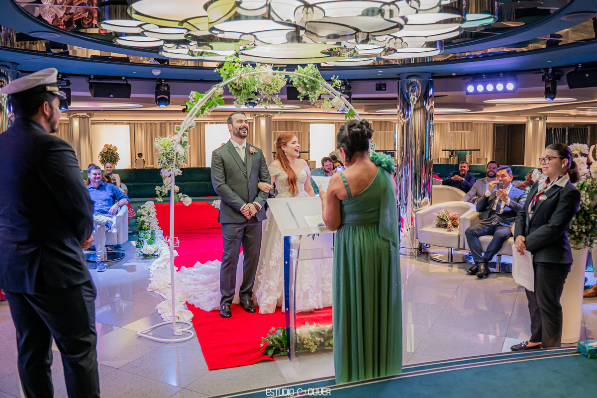 CAAMENTOEMALTOMAR , CASAMENTONOMAR, MSC , MSC PRECIOZA , MSC PREZIOSA , MSC CRUZEIROS , CRUZEIRO , VESTIDODENOIVA, NOIVANOCRUZEIRO, ESTUDIOOLIVER