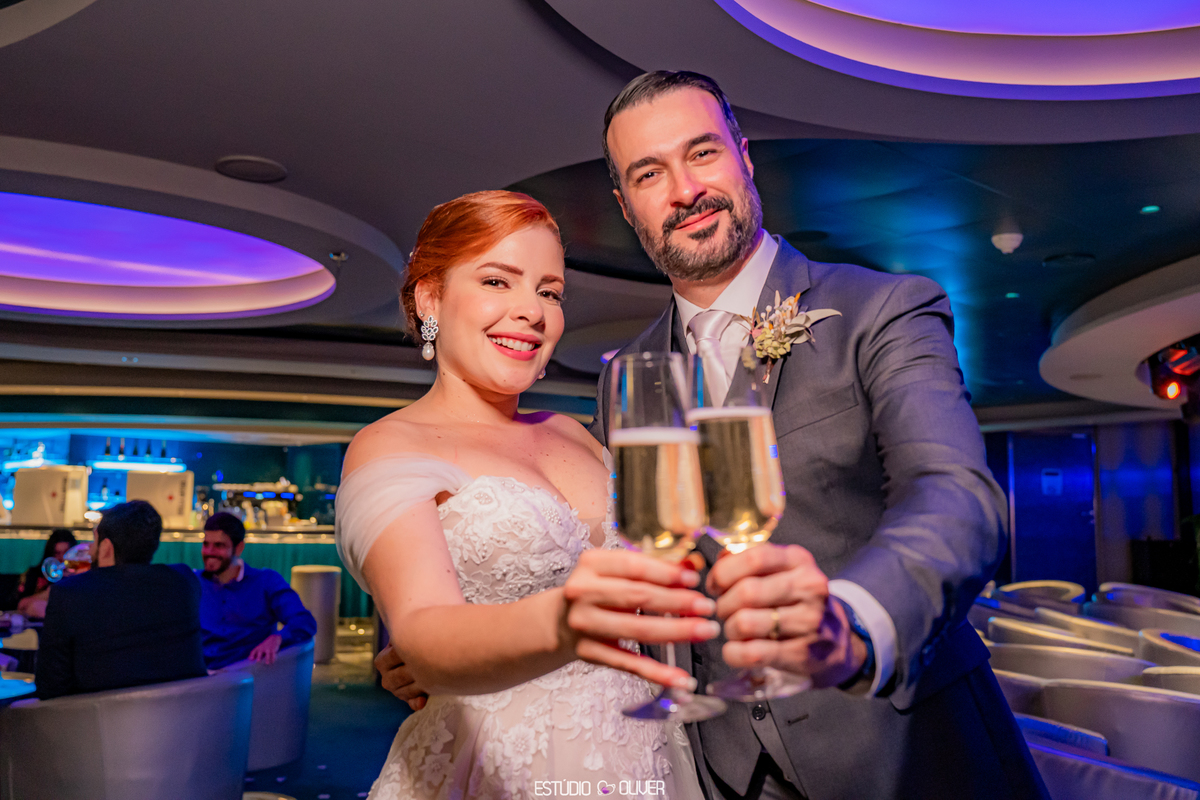 CAAMENTOEMALTOMAR , CASAMENTONOMAR, MSC , MSC PRECIOZA , MSC PREZIOSA , MSC CRUZEIROS , CRUZEIRO , VESTIDODENOIVA, NOIVANOCRUZEIRO, ESTUDIOOLIVER