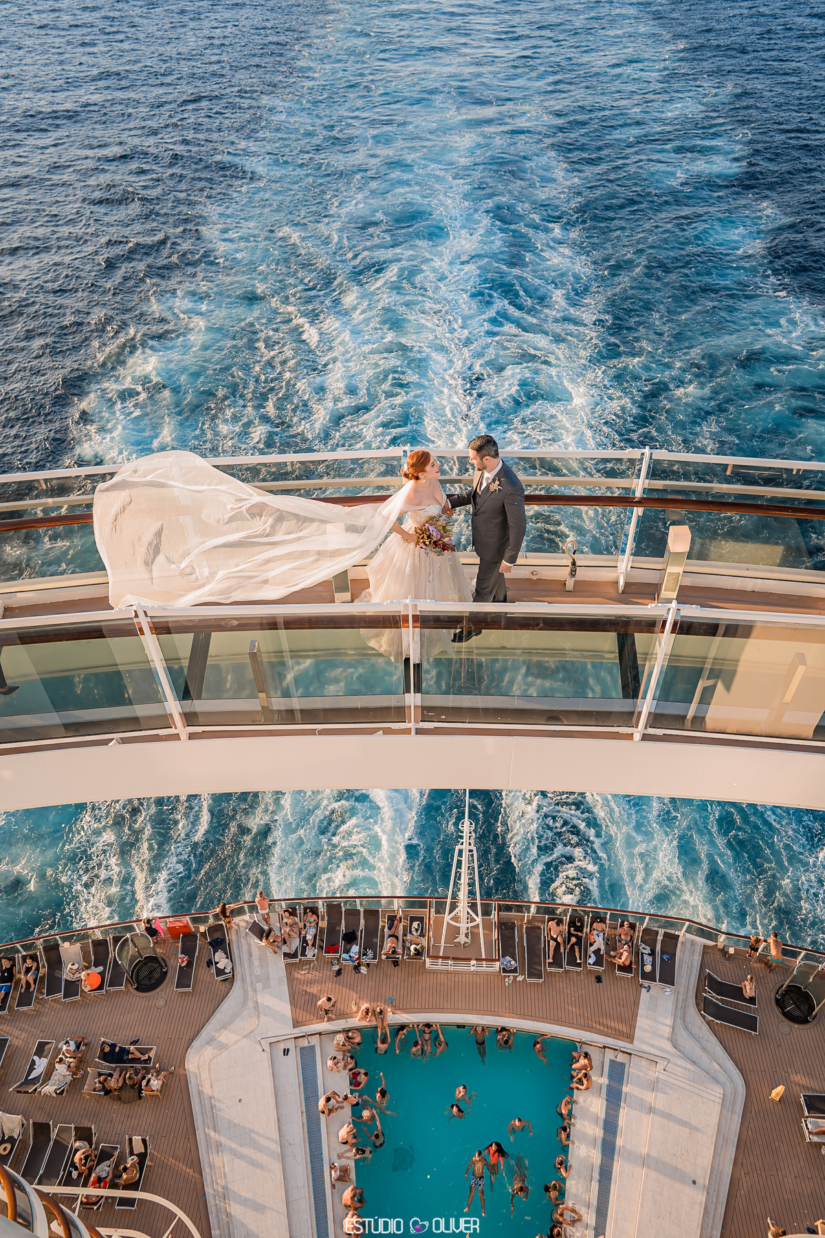 CAAMENTOEMALTOMAR , CASAMENTONOMAR, MSC , MSC PRECIOZA , MSC PREZIOSA , MSC CRUZEIROS , CRUZEIRO , VESTIDODENOIVA, NOIVANOCRUZEIRO, ESTUDIOOLIVER