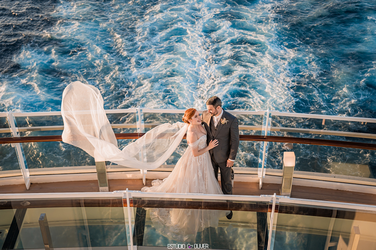 CAAMENTOEMALTOMAR , CASAMENTONOMAR, MSC , MSC PRECIOZA , MSC PREZIOSA , MSC CRUZEIROS , CRUZEIRO , VESTIDODENOIVA, NOIVANOCRUZEIRO, ESTUDIOOLIVER