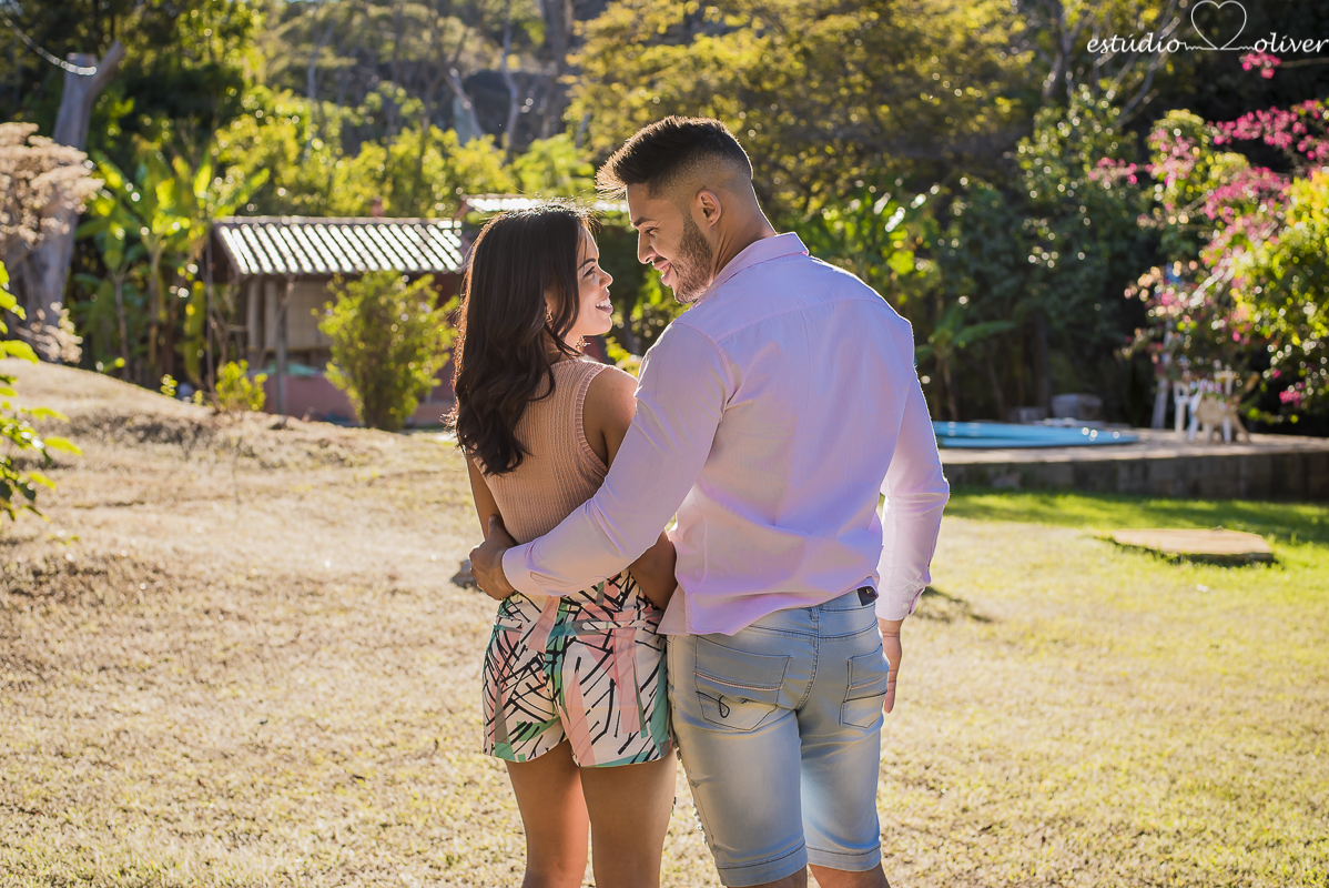 ensaio pre casamento, fotos de ensaios pre casamento, roupa para fotos pre casamento, fotografo em belo horizonte, estudio fotografico