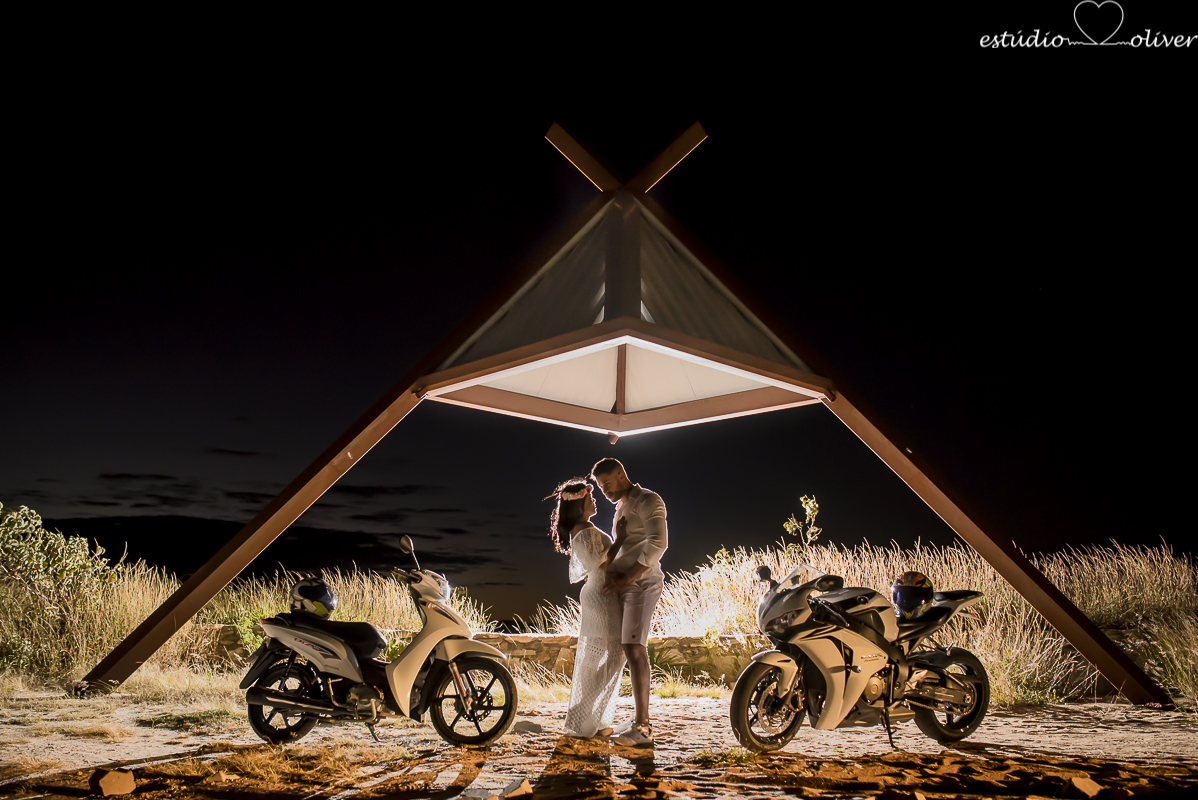 ensaio pre casamento, fotos de ensaios pre casamento, roupa para fotos pre casamento, fotografo em belo horizonte, estudio fotografico, ensaio pre casamento na serra do cipo, ensaio serra do cipo