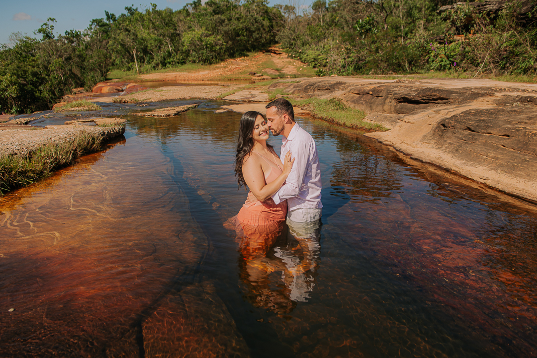 spordosol,precasamento,ensaiocasal,minasgerais,ondefazerensaios,fotosdecasamento,precasamentonacachoeira,precasamento,vestidoscasamento