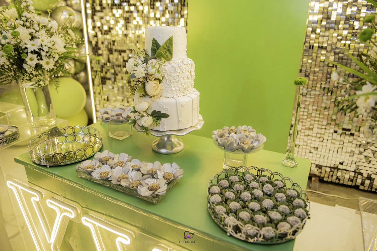 15anos,festade15anos,ribeirao das neves,debutante,belo horizonte, decoraçao azul festa de 15 anos, penteado debutante, maquiagem debutante, maquiagem, decoraçao, valsa, vestido de 15 anos, vestido, vestido azul