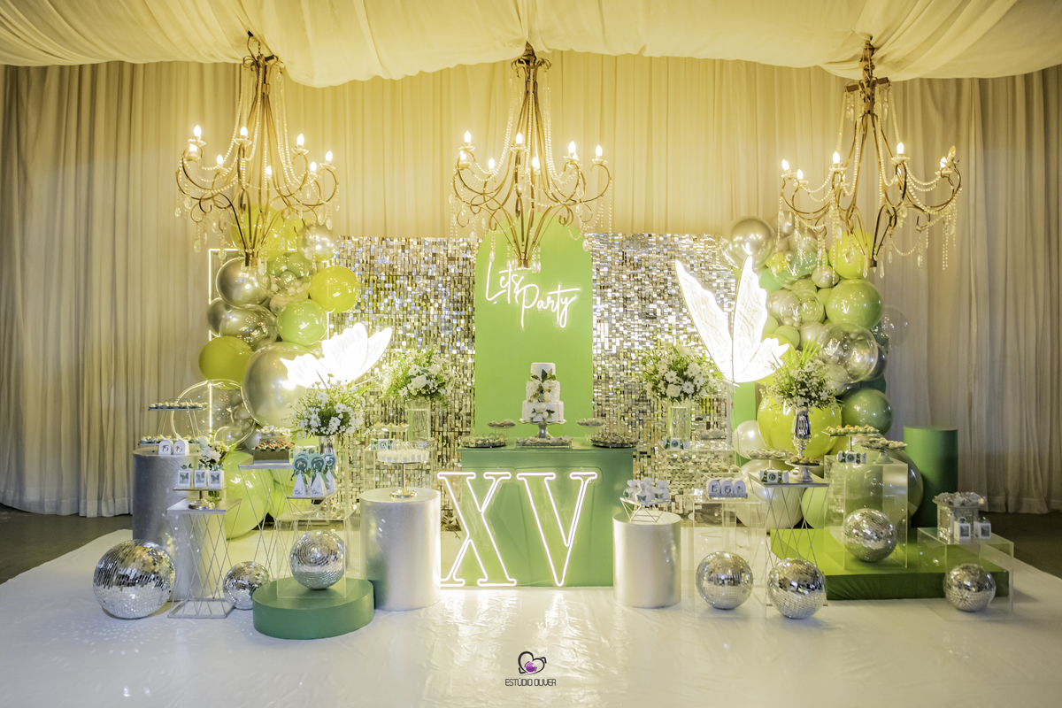 15anos,festade15anos,ribeirao das neves,debutante,belo horizonte, decoraçao azul festa de 15 anos, penteado debutante, maquiagem debutante, maquiagem, decoraçao, valsa, vestido de 15 anos, vestido, vestido azul