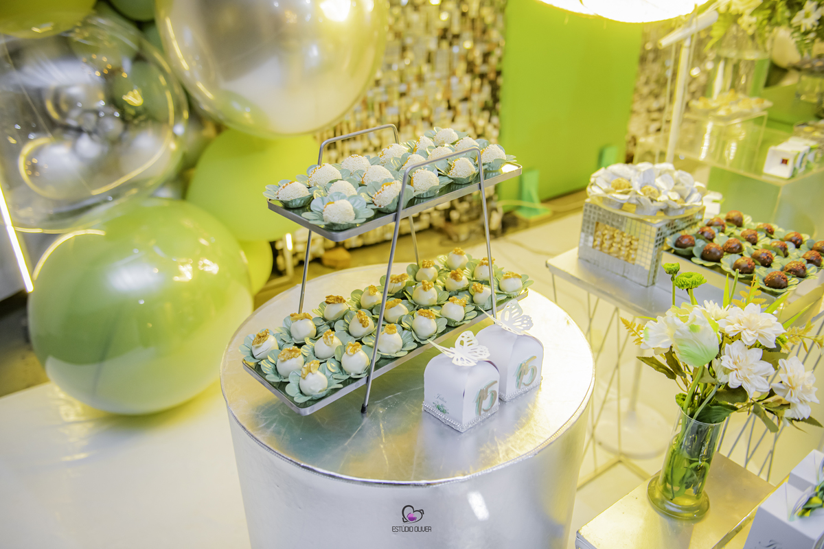 15anos,festade15anos,ribeirao das neves,debutante,belo horizonte, decoraçao azul festa de 15 anos, penteado debutante, maquiagem debutante, maquiagem, decoraçao, valsa, vestido de 15 anos, vestido, vestido azul