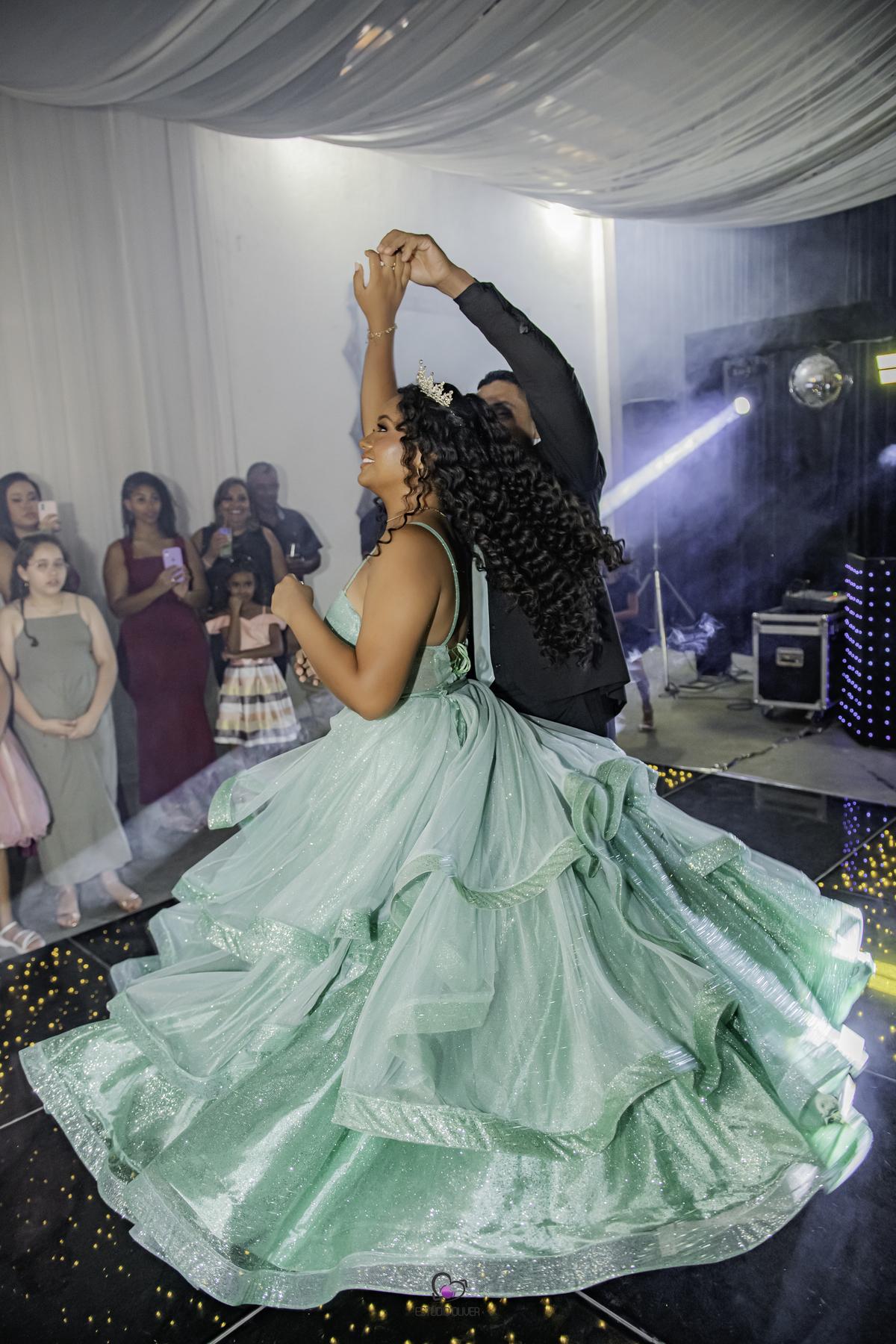 15anos,festade15anos,ribeirao das neves,debutante,belo horizonte, decoraçao azul festa de 15 anos, penteado debutante, maquiagem debutante, maquiagem, decoraçao, valsa, vestido de 15 anos, vestido, vestido azul
