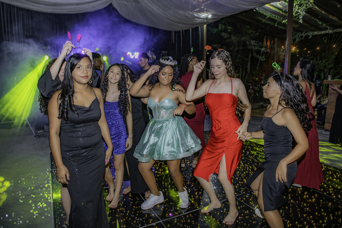 15anos,festade15anos,ribeirao das neves,debutante,belo horizonte, decoraçao azul festa de 15 anos, penteado debutante, maquiagem debutante, maquiagem, decoraçao, valsa, vestido de 15 anos, vestido, vestido azul