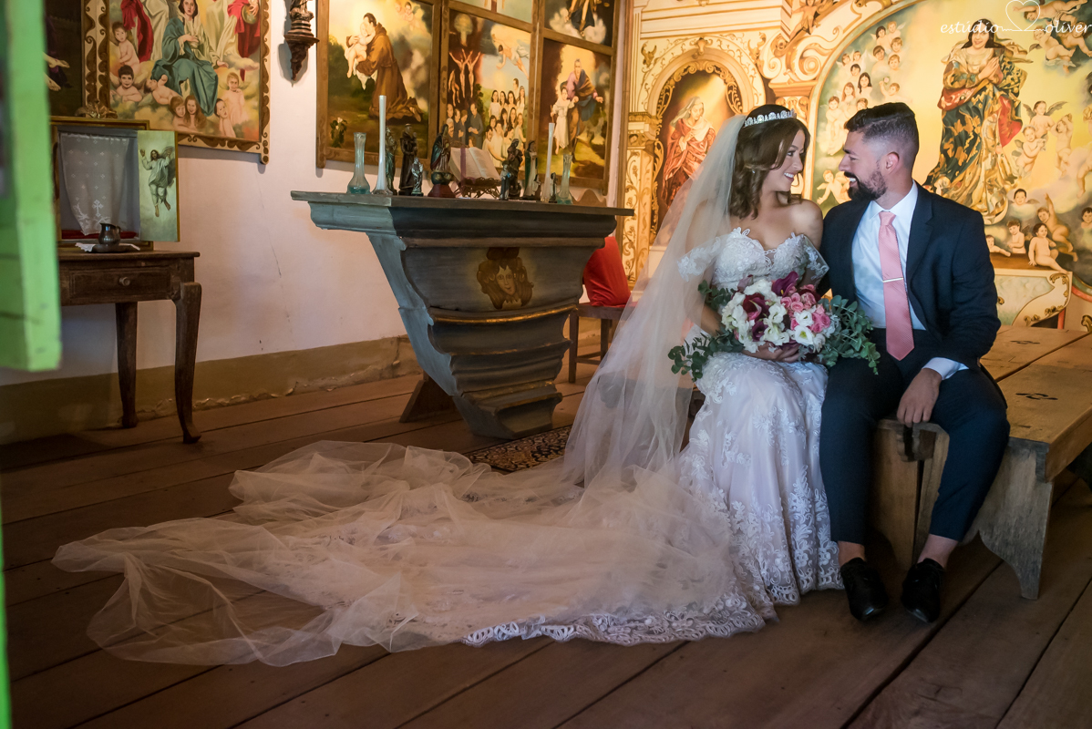 amor,casamento, cerimonia, dia especial, emoção,  Estudio Oliver, externas, festa, filmagem, foto, pre casamento diferente save the date lugar lindo fazenda  