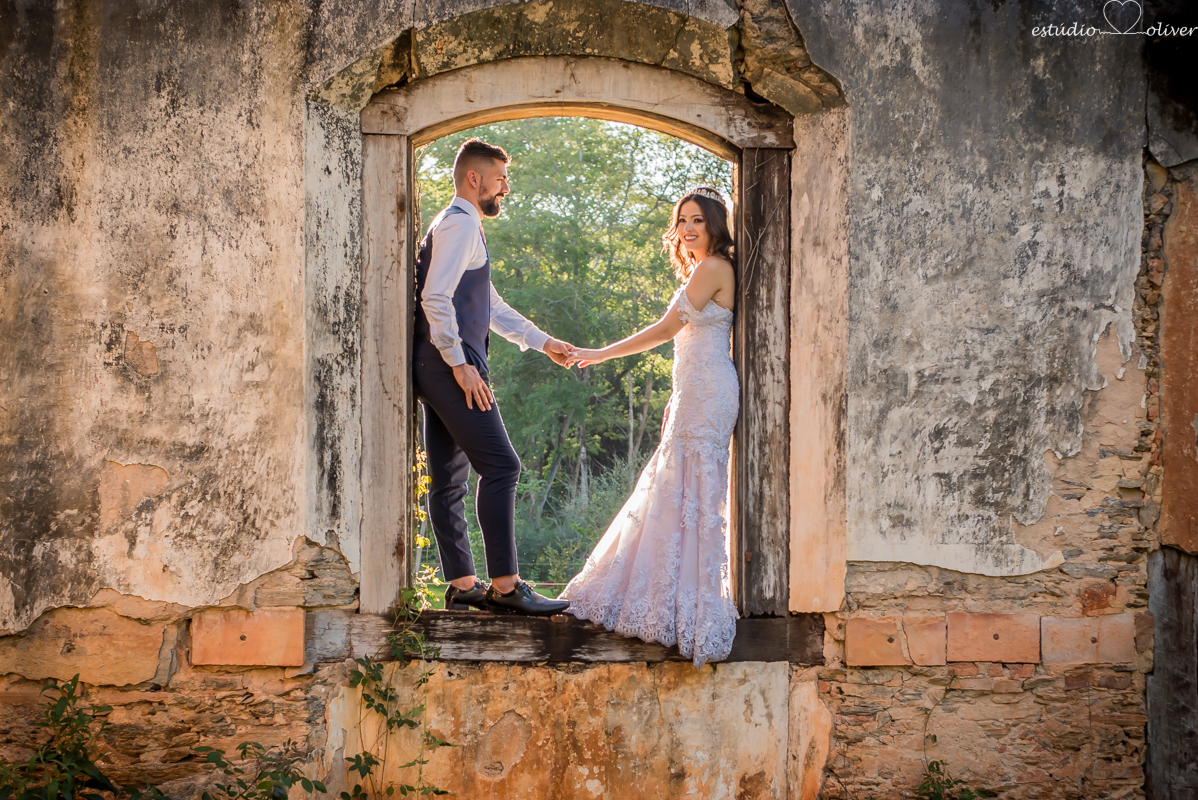 amor,casamento, cerimonia, dia especial, emoção,  Estudio Oliver, externas, festa, filmagem, foto, pre casamento diferente save the date lugar lindo  