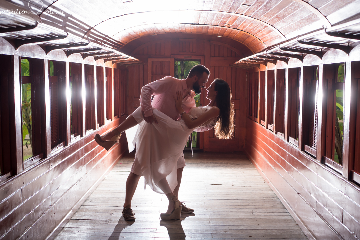 amor,casamento, cerimonia, dia especial, emoção,  Estudio Oliver, externas, festa, filmagem, foto, pre casamento diferente 