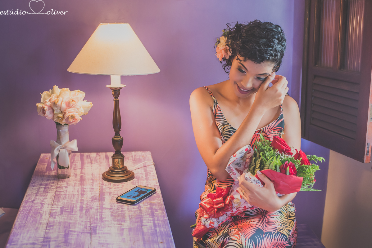 casamento em trancoso,  elopement wedding arraial d´juda, , pre casamento diferente,  casamento na praia arraial d'juda , elopement wedding wedding , Beach praia, maquiagem de noiva,  tipo de buque , trancoso, casamento em tranco,  vestido de noiva, bride