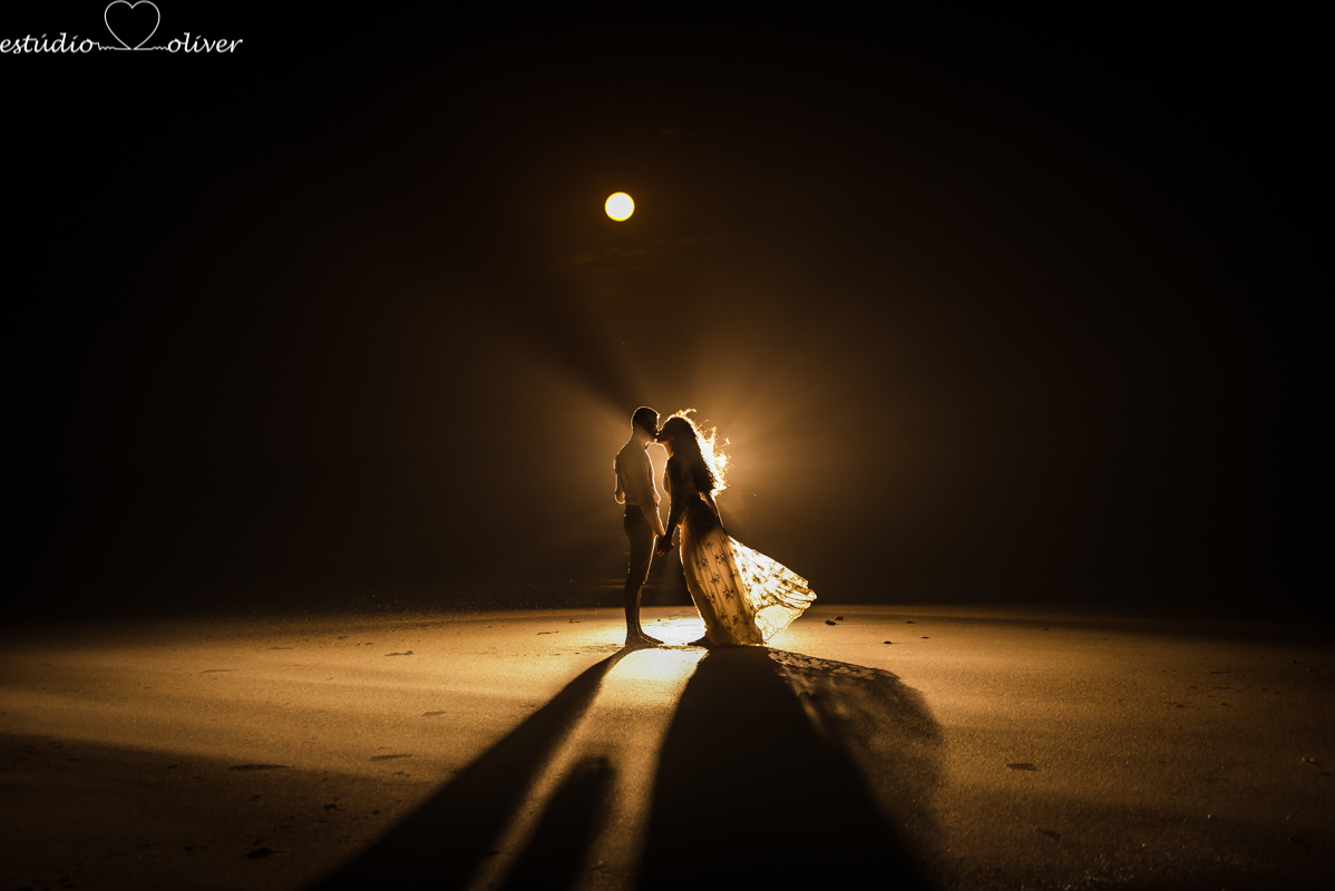 casamento em trancoso,  elopement wedding arraial d´juda, , pre casamento diferente,  casamento na praia arraial d'juda , elopement wedding wedding , Beach praia, maquiagem de noiva,  tipo de buque , trancoso, casamento em tranco,  vestido de noiva, bride