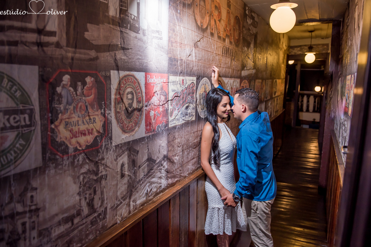 filmagem, foto, pre casamento capitolio furnas minas gerias belo horizonte, brasil apaixonados cachoeira , sorrisos,abraços, ensaio romantico  vestido de noiva