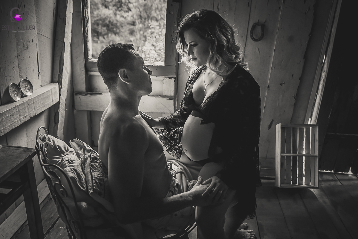 fotografo de gestante em belo horizonte , ensaio intimista , gestante de lingerie , caete , bouganville farm 