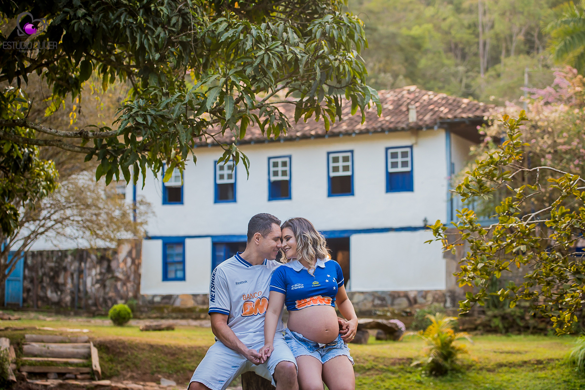 fotografo de gestante em belo horizonte , ensaio intimista , gestante de lingerie , caete , bouganville farm 