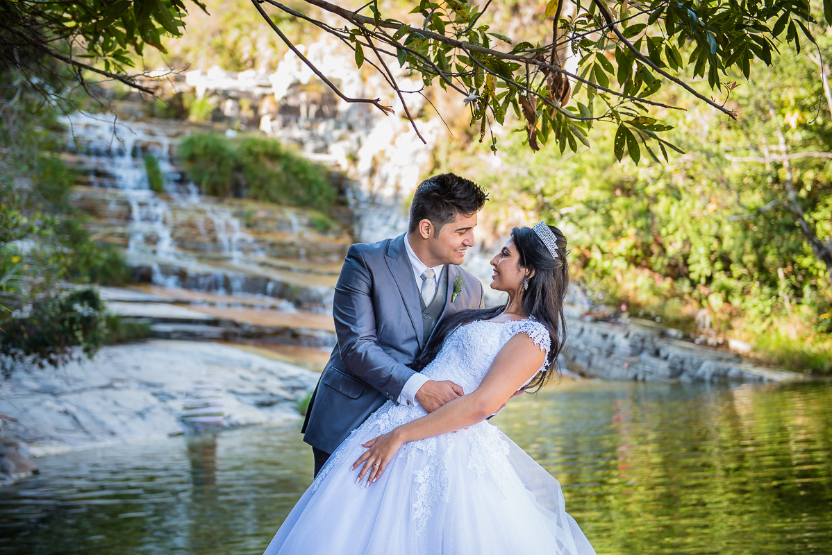 CAPITOLIO, ENSAIO POS CASAMENTO, ENSAIO DE CASAL , ENSAIO MAIS BONITO
