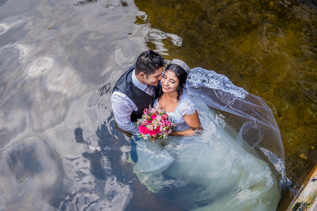 CAPITOLIO, ENSAIO POS CASAMENTO, ENSAIO DE CASAL , ENSAIO MAIS BONITO