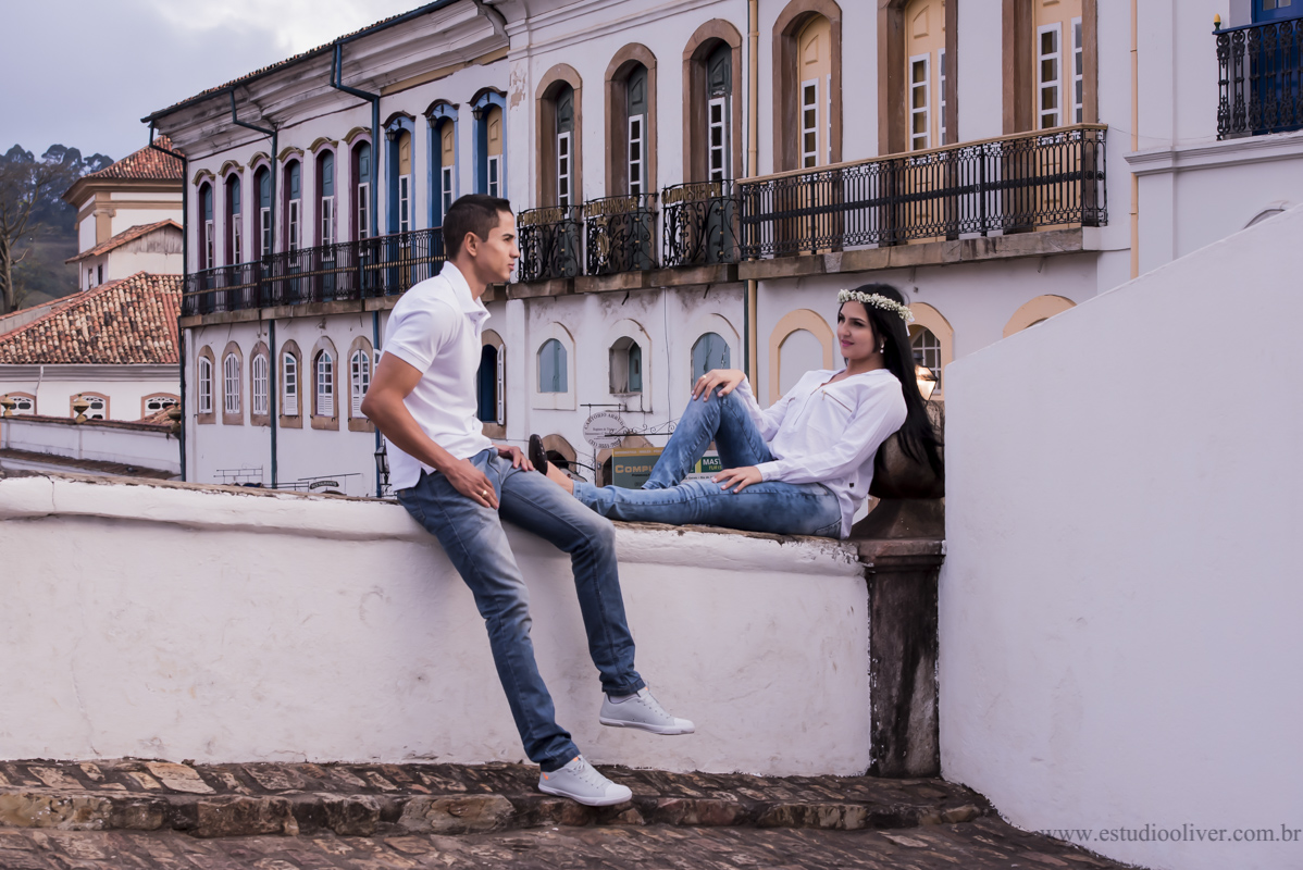 pre wedding, wedding, pre casamento, fotos de pre casamento, fotos de pre wedding, fotos de casamento na cidade ouro preto - mg, casamento em ouro preto -mg, fotos românticas,  fotos despojadas, fotos de casal, fotos em ouro preto, sessão fot